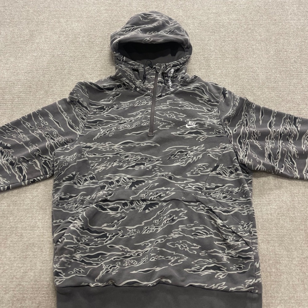 Nike Black Digital Camo 1/4 Zip Hoodie Men's Medium